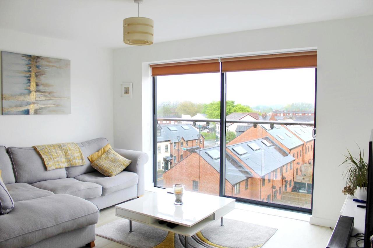 Manchester Escape - Private Room & Bathroom Near Etihad And Coop Arena - Free Secure Parking Exterior foto